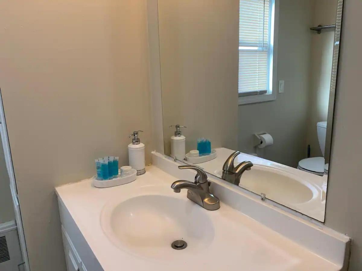 Charming Urban Apartment Getaway Providence Eksteriør billede